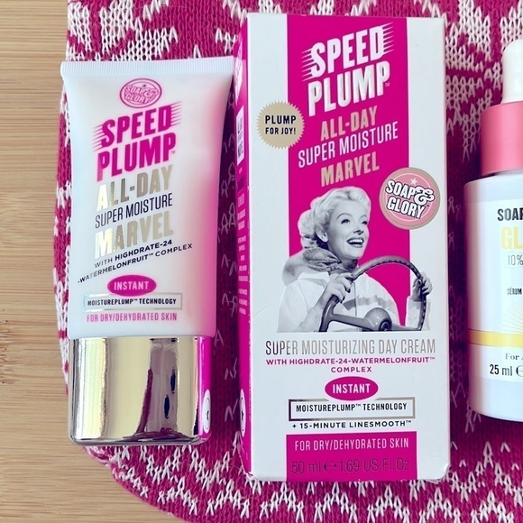 Brand New Soap & Glory Vitamin C Serum & Super Moisturizing Day Cream w/ Bag - Picture 5 of 16